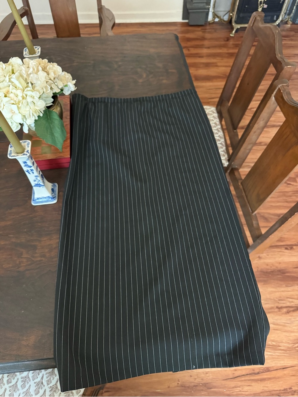 VINTAGE Classic Black Pinstripe Pencil Skirt - Professional Women's Skirt